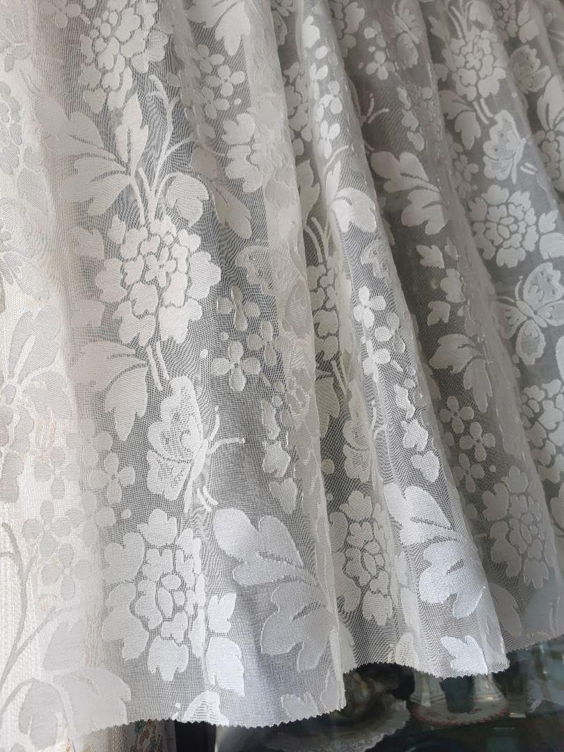 アンティーク英国 ノッティンガムマドラスレース 薔薇と紫陽花と蝶の